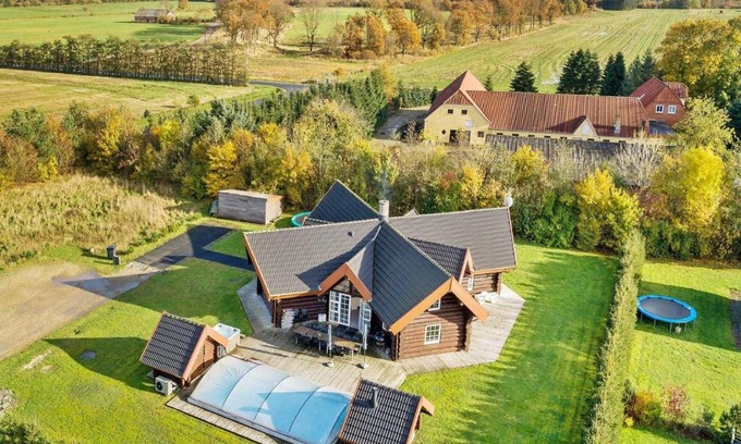 Ansager House | 18 person holiday home in Ansager