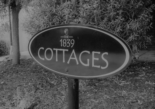 Willunga Bed & Breakfast | 1839 Cottages