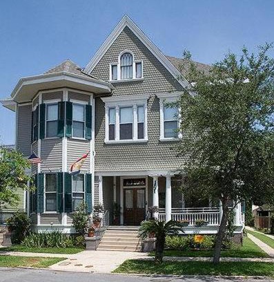 Mid-City Bed & Breakfast | 1896 O'Malley House