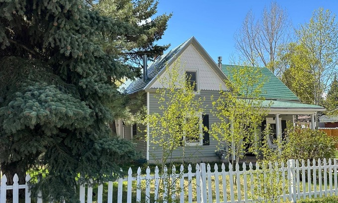Heber House | 1901. Historic Downtown Heber City