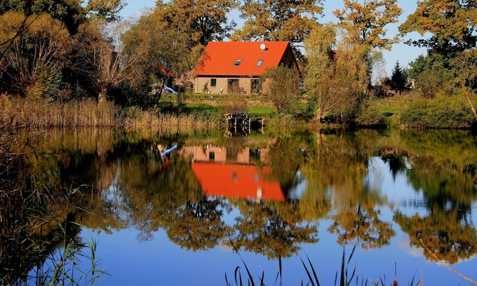 Gielow House | 190aqm one-familiy-house on 2000sqm gardenareal at the sea site