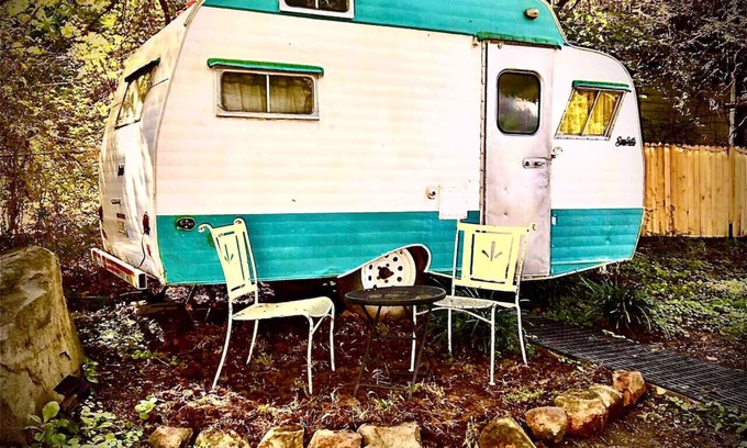 Durham Cottage | 1967 Scotty Camper Cottage w/AC - Durham, NC