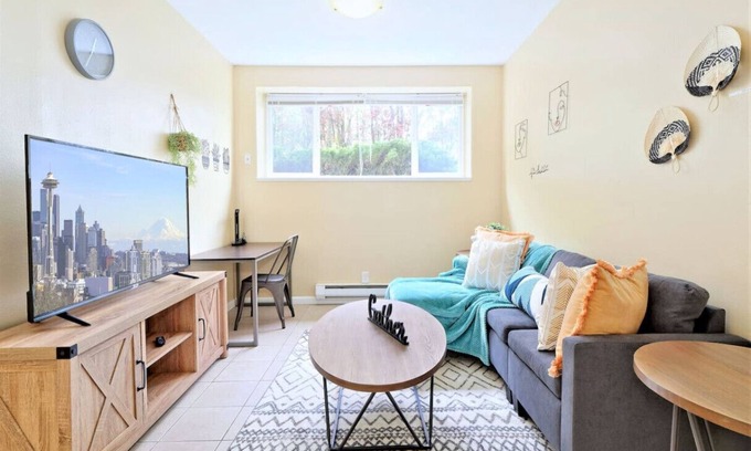 Highline Apartment | 1b1b Apt @South Seattle close to airport