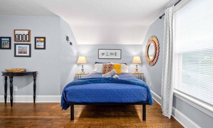 Clarksville House | 1BD 102 Madison Ter S