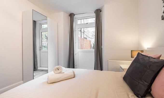 Gorgie Apartment | 1bed-ground Fl -private Entrance