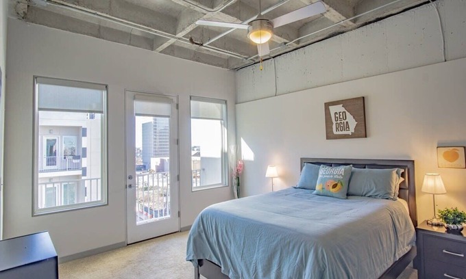 SoNo Apartment | 1BR Apartment Walking Distance to FOX Theatre