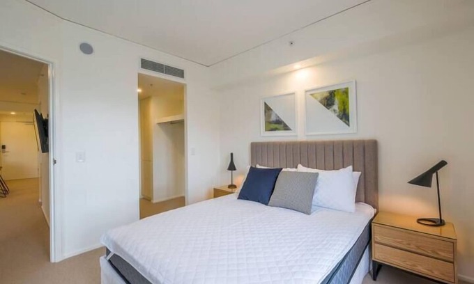 Bowen Hills Apartment | 1BR Executive Apartment with Pool & Gym - Sleeps 3