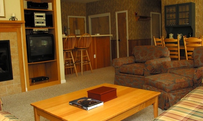 Jeffersonville Resort | 1BR Family-friendly Smuggler's Notch Ski & Sun Resort