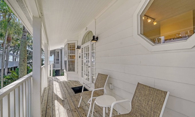 Whitney Beach Cottage | 1BR Gulf Breezes & Old Florida Charm