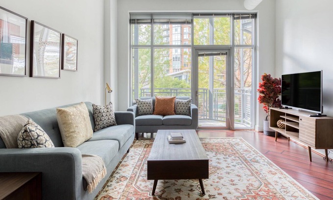 McLean Apartment | 1BR in Mc Lean, Parking + Pet-Friendly