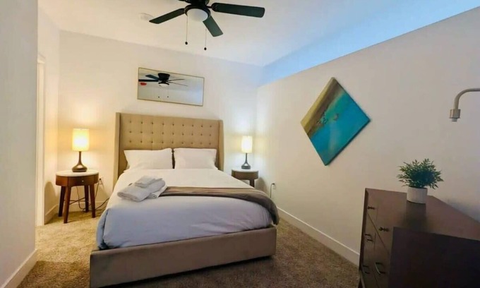 Soulard Apartment | 1Br Relaxing WD Gym Pool SLU