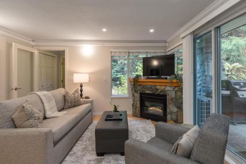 Village North House | 1BR Village Location With Pool and Hot tub by Harmony Whistler