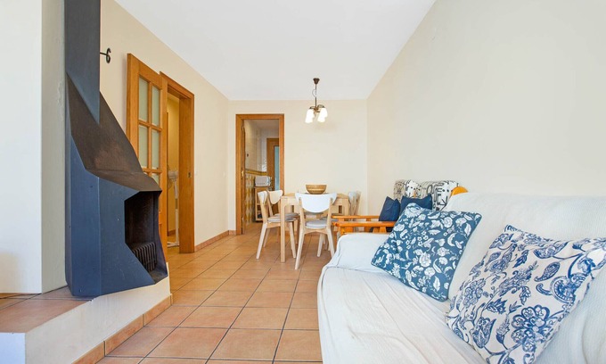 Llafranc Apartment | 1MON 01 - Central apartment with garage, located 200 meters from the beautiful beach of Llafranc