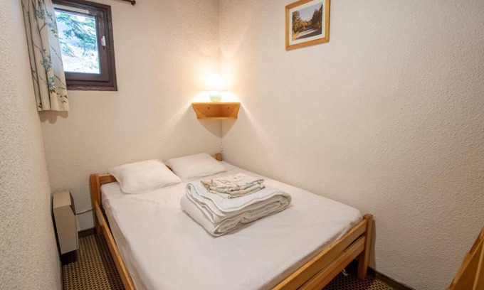 Villarodin-Bourget Apartment | 1st floor, balcony, tv, ski locker, 35m², La Norma