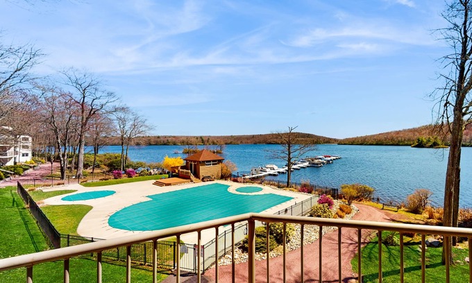 Lake Harmony Condo | 1st-floor lakefront condo with mountain views & pool - near ski/hiking
