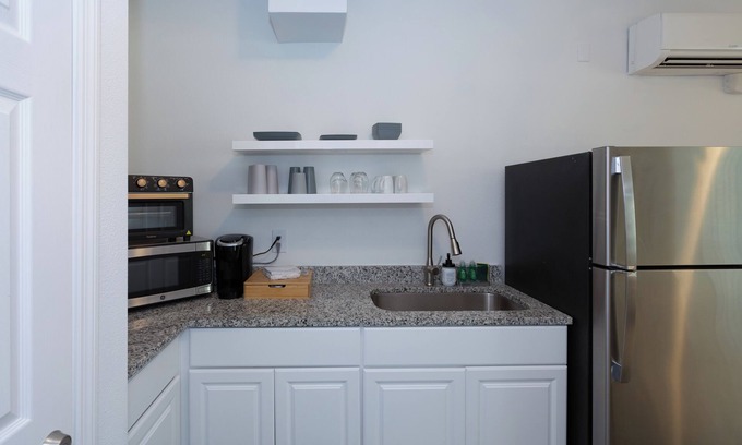 Goose Creek Apartment | 1st Floor Studio Apt in walkable Resort with Pools
