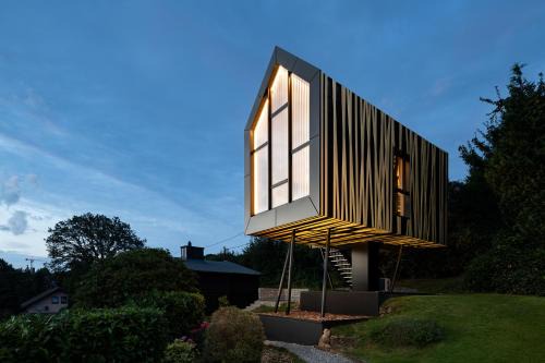 Grifflenberg House | 1Step2AllStars Baumhaus