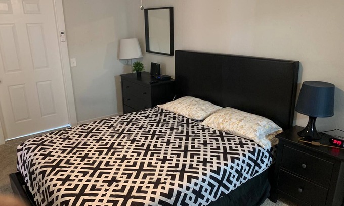 Florida Center House | 1x1 Guest Suite 10/15 minutes to Universal/Disney