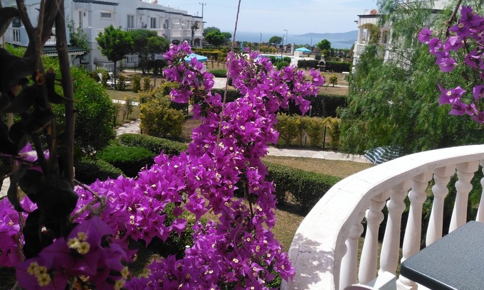 Bogazici Apartment | 2+1 Apartment (D), with Sea and Lake View in Bodrum Flamingo