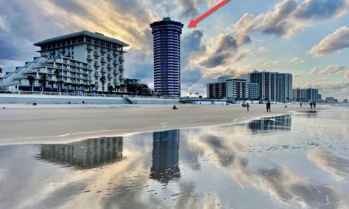Daytona Beach Shores Condo | 2/2 Condo on the Beach- 8th Floor