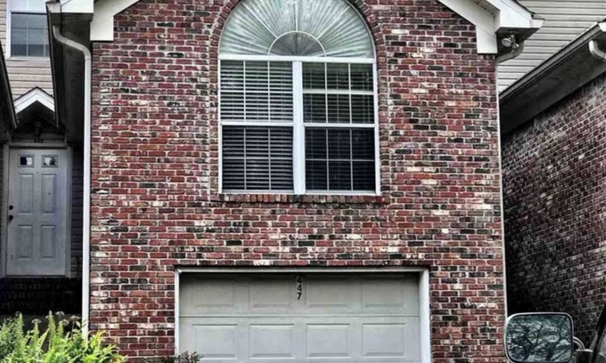 Tallahassee House | 2/2 Your Home Away From Home