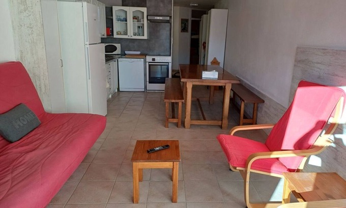 Orcieres-Merlette Apartment | 2/6-person apartment at the foot of the slopes with private garage farmhouse