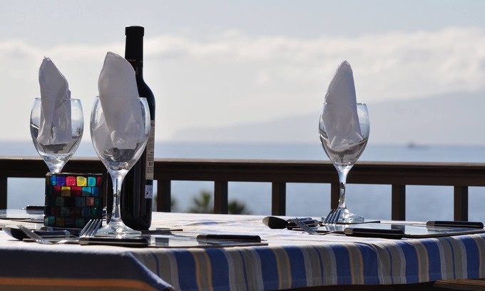 Los Gigantes Apartment | 2 Bed 2 Bath Apartment with Fantastic Sea and Cliff Views in Tamara