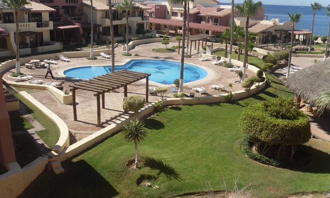 Centro Condo | 2 Bdrm/2 Bath Oceanfront Rocky Point Condo, 4 Hr. Drive from Phoenix
