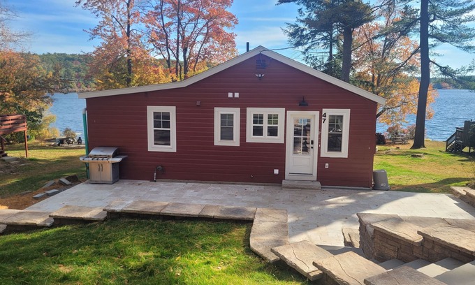 Rindge Cottage | 2 Bed, 1.5 Bath, on Pool Pond, Close to Franklin Pierce and Mt. Monadnock
