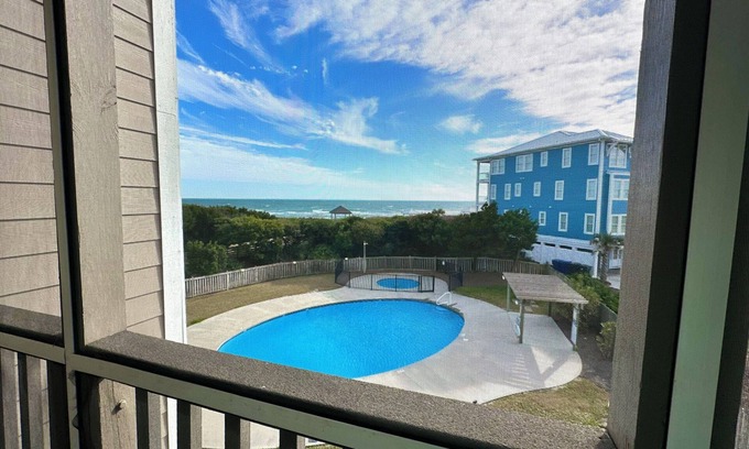 Atlantic Beach Condo | 2 Bed, 2 Bath Oceanfront Condo at Island Beach & Racquet Club ~2025 Updates~