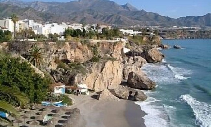 Oasis del Capistrano House | 2 Bed, 2 Bathrooms Villa, South Facing Private Terrace With A/c and free Wifi