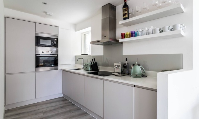 South Bank Apartment | 2 Bed City Pad - opposite Borough Market