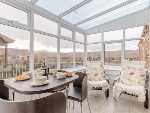 Newton by the Sea House | 2 Bed in Newton-by-the-Sea 80485