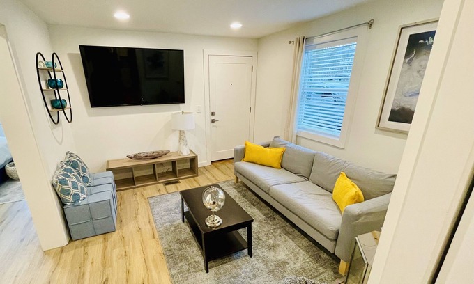 Poncey-Highland Condo | 2 Bedrm Apt On Beltline VA Highlands