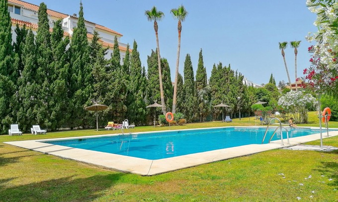 San Luis de Sabinillas Apartment | 2 bedroom apartment close to the beach
