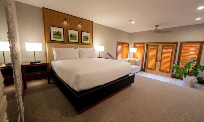 Florida Central Atlantic Coast Resort | 2 Bedroom, 2 Bathroom Luxury Evermore Bay View Villa in Orlando, FL near Disney!