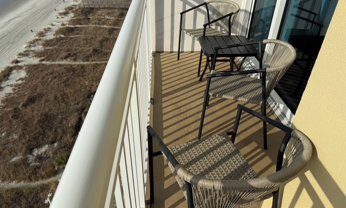 Cherry Grove Beach Condo | 2 Bedroom 2 Bath Direct Oceanfront Condo in Cherry Grove with Amazing View