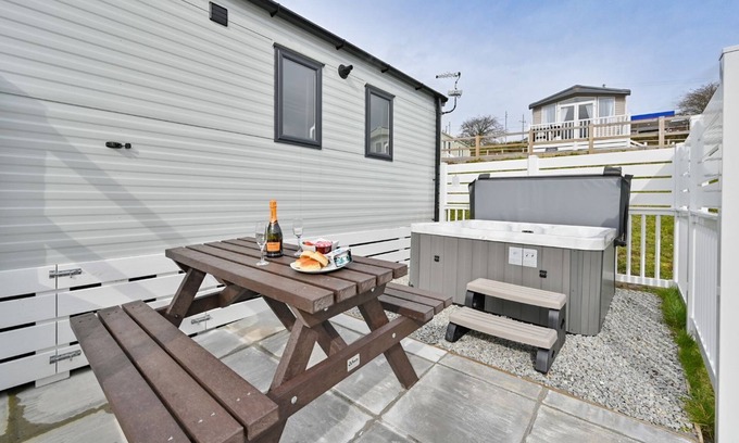 Saint Ann's Chapel House | 2 bedroom accommodation in St Ann’s Chapel, Callington