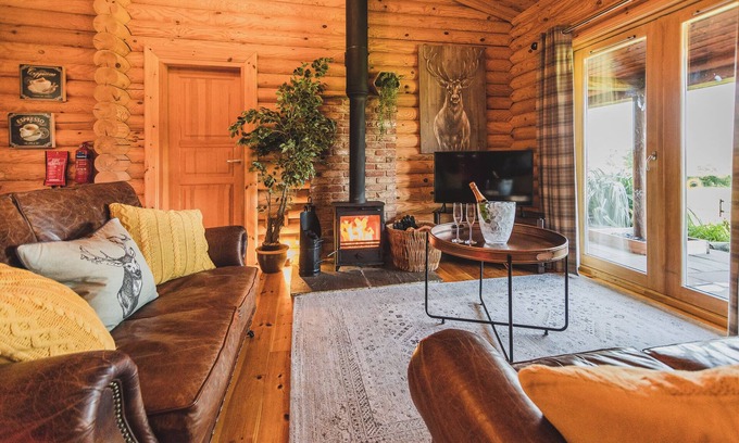 Constable Burton Ski Chalet | 2 bedroom accommodation in Constable Burton