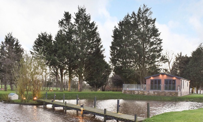 Knott End-on-Sea Cottage | 2 bedroom accommodation in Nateby, near Lancaster