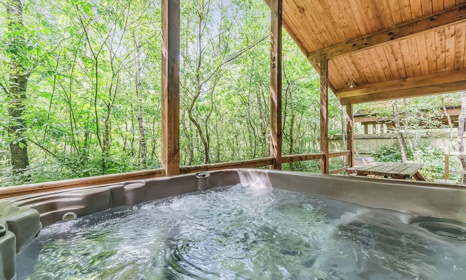 Freehay Ski Chalet | 2 bedroom accommodation in Freehay, Cheadle