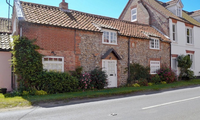 Brancaster Cottage | 2 bedroom accommodation in Brancaster