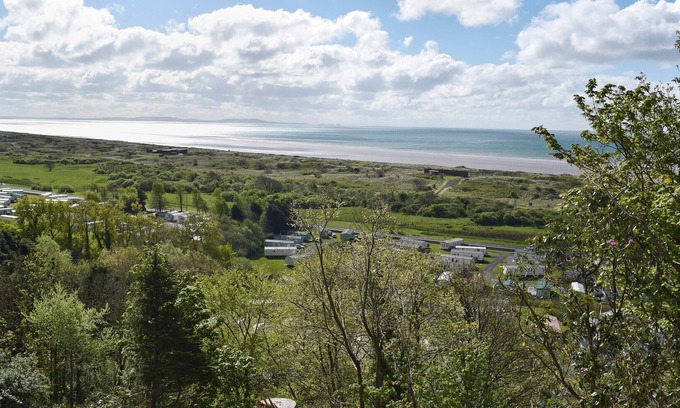 Pendine Cottage | 2 bedroom accommodation in Pendine, near Laugharne