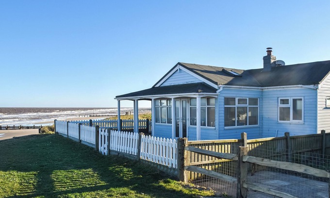 Bacton Cottage | 2 bedroom accommodation in Bacton