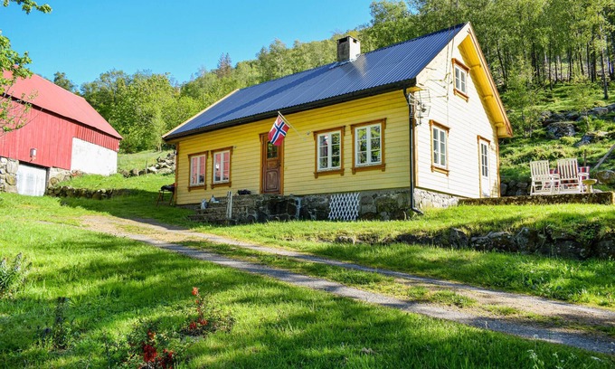 Farsund House | 2 bedroom amazing home in Farsund
