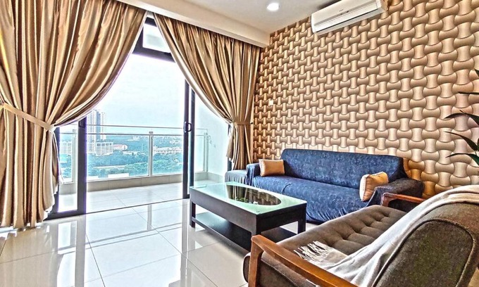 Taman Saujana Apartment | 2 Bedroom Apartment For 4 Pax PARC Johor Jaya Masai Johor Bahru