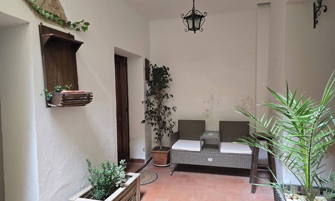 Pienza Apartment | 2-bedroom apartment. Historic center of Pienza.
