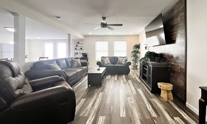 Seymour Apartment | 2-bedroom apartment just 17 minutes from University of Tennessee