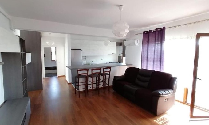 Floresti Apartment | 2 Bedroom apt with Balcony in floresti