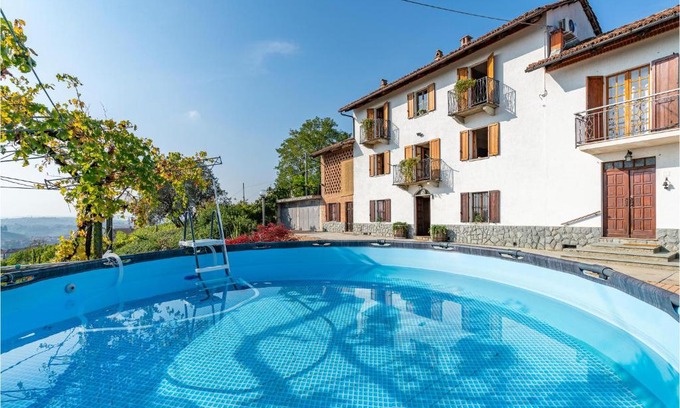 Priocca House | 2 Bedroom Awesome Home In Priocca